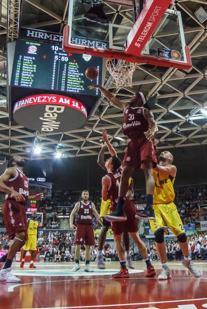 应该吹罚防 应该吹罚防